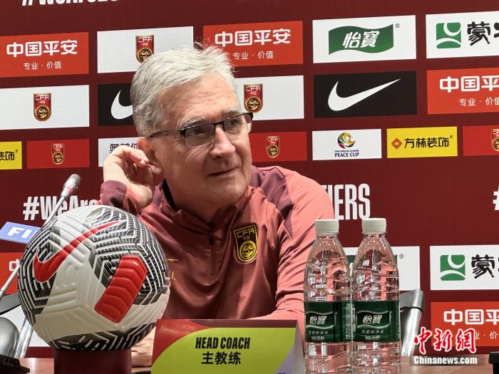 国足对泰国的生死战在沈阳上演，一战定夺世界