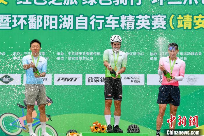 2025环三爪仑公路自行车精英赛在靖安开赛