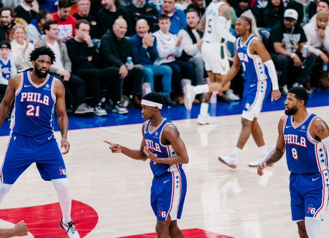 76人主场力克开拓者，格莱姆斯28分助球队取胜