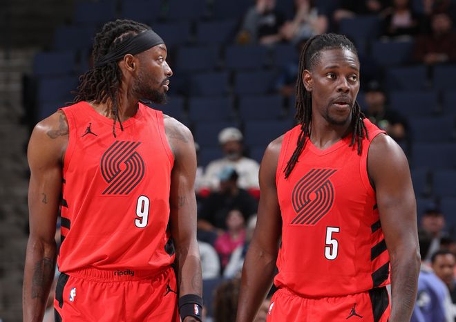 76人主场力克开拓者，格莱姆斯28分助球队取胜