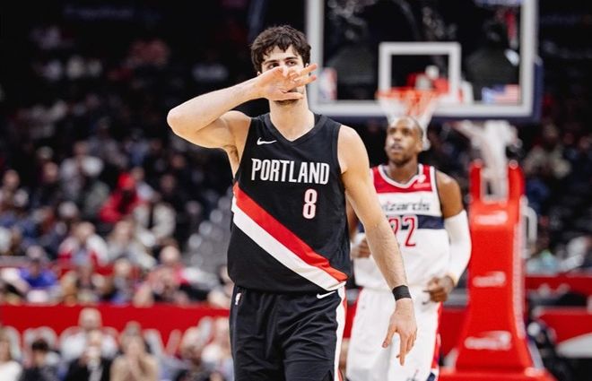 76人主场力克开拓者，格莱姆斯28分助球队取胜