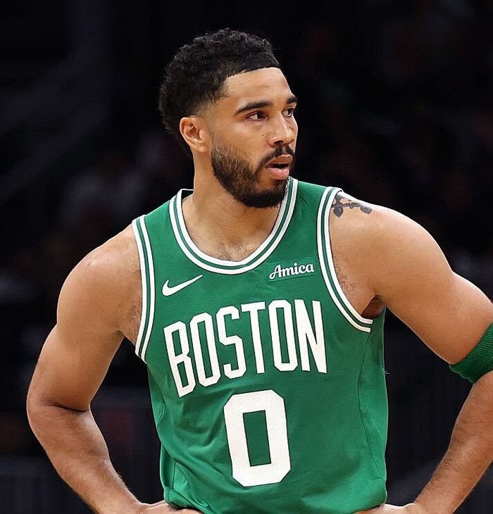 塔图姆复出后首败！凯尔特人四连胜终结负森林