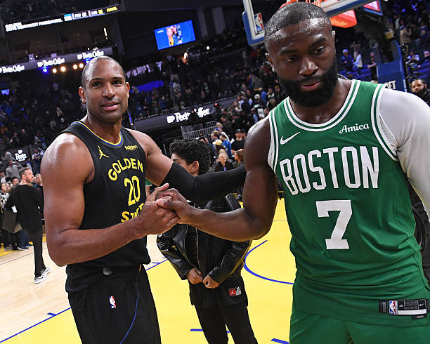 明日NBA赛事前瞻：勇士凯尔特人巅峰对决引关注