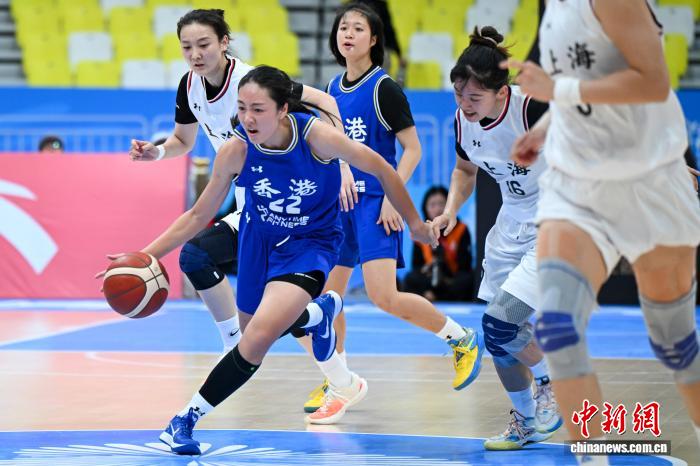 粤港澳全运会场内较量催生场外交心，香港女篮