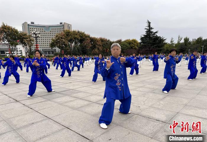 陕西五级联赛催生草根健身热潮：就近赛事让群